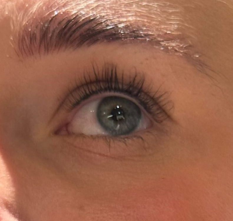 LAURIVA lash growth serum